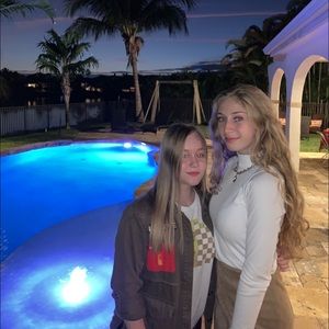 Meet your Posher, Francesca